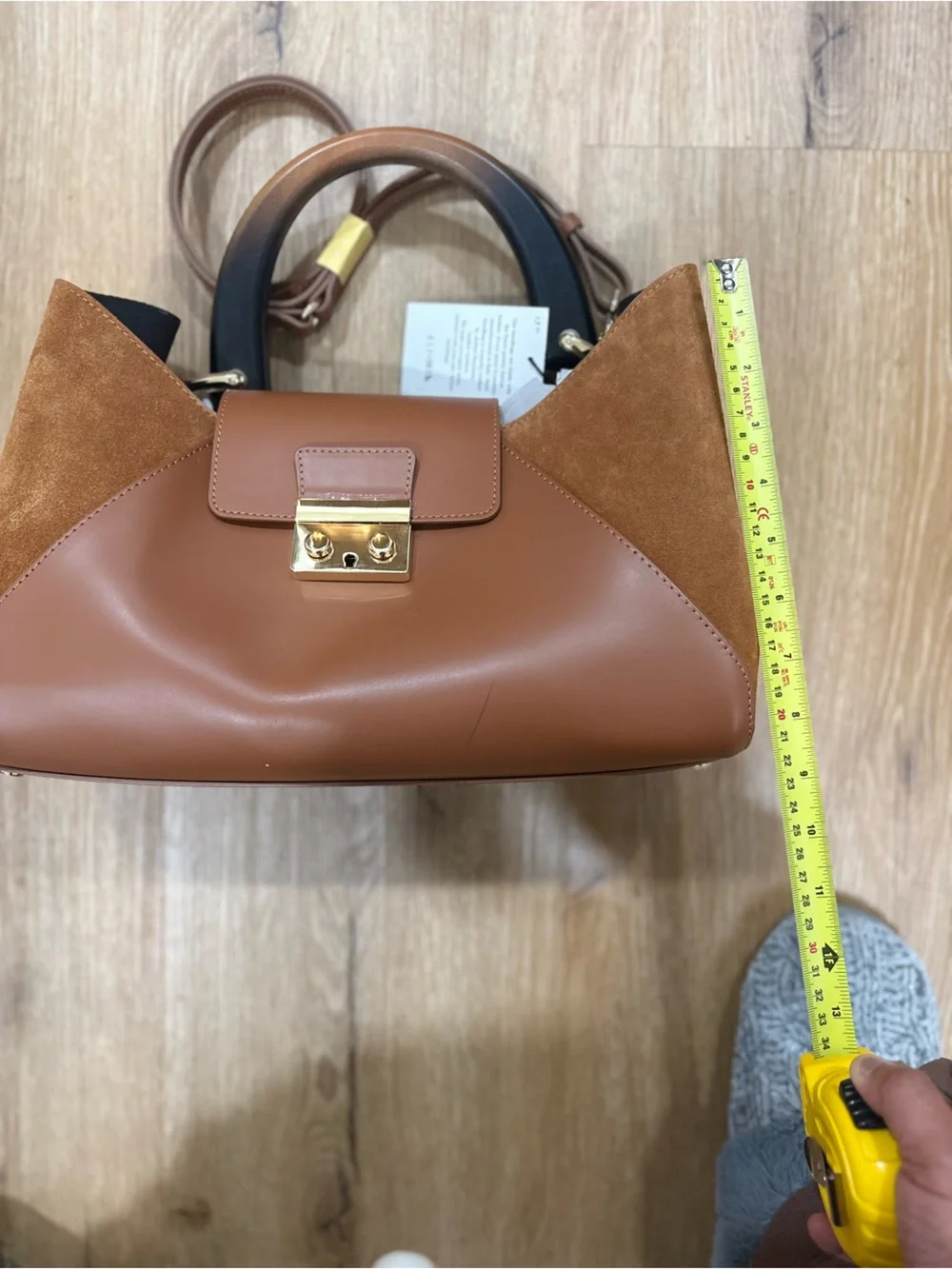 Claudia Firenze tan leather